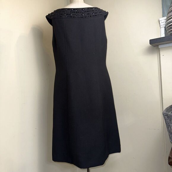 Tahari by Arthur S. Levine Black Jewel Neckline Formal Event Stretch Dress Sz 12 - Picture 7 of 11